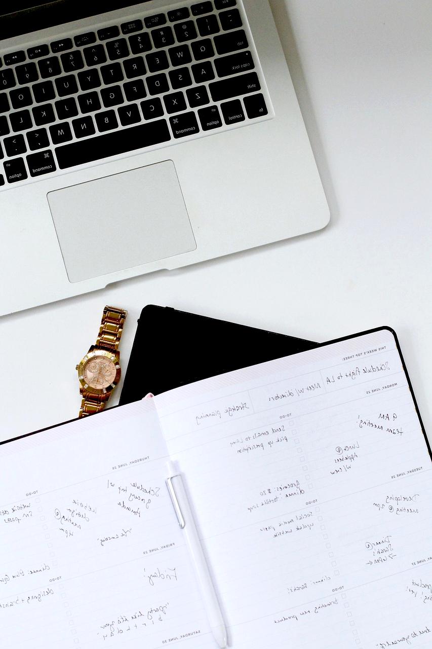 Biuro qacykeo i zespół planistów podczas pracy