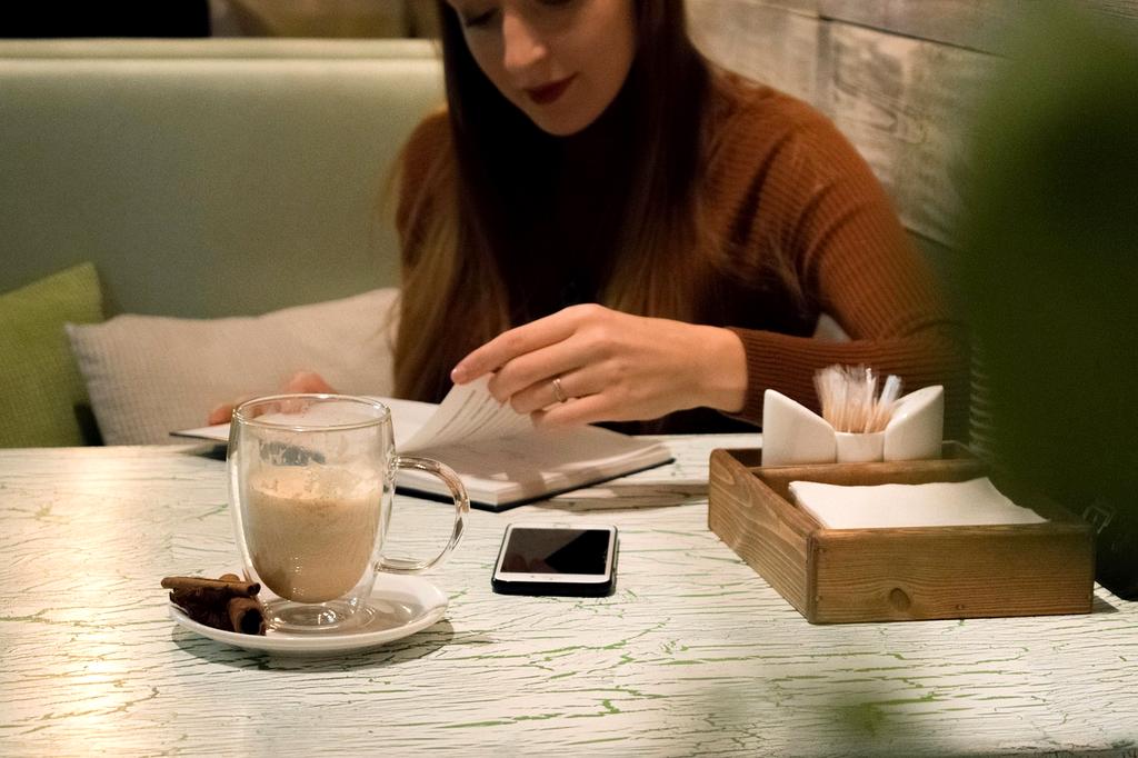 Portret Magdaleny Nowak, głównej planistki