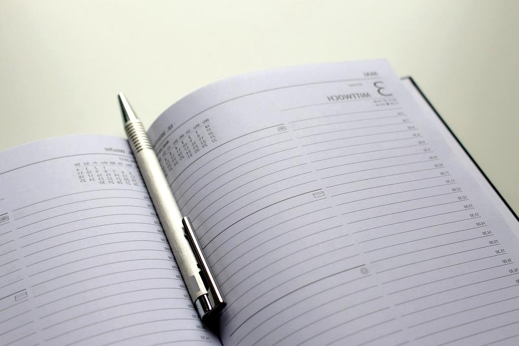 Portret Piotra Kowalskiego, kierownika ds. eventów firmowych